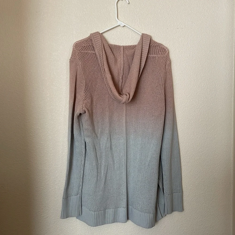 Mermaid 🧜♀️ Ombré Knit Hoodie Size L - Picture 5 of 5